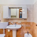 Guesthost - Loft Triest